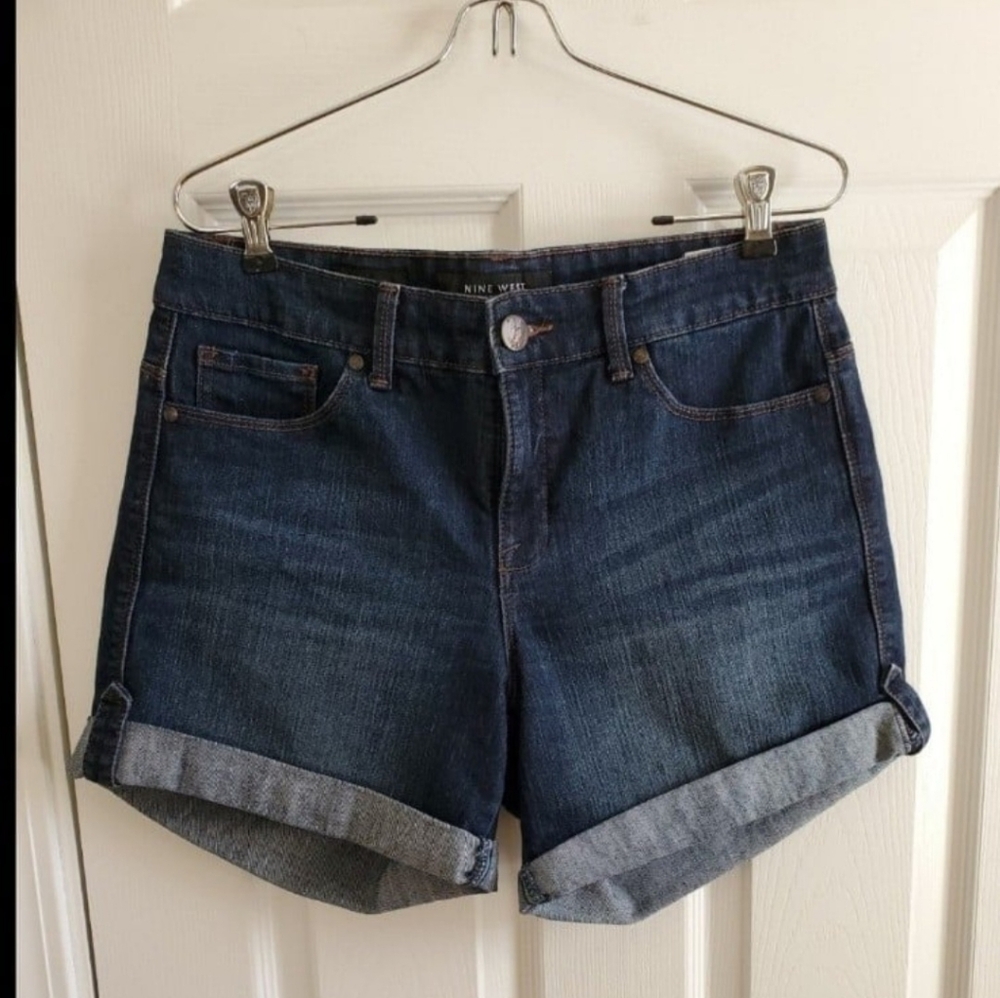 Nine West Denim Shorts. Size 8/29.